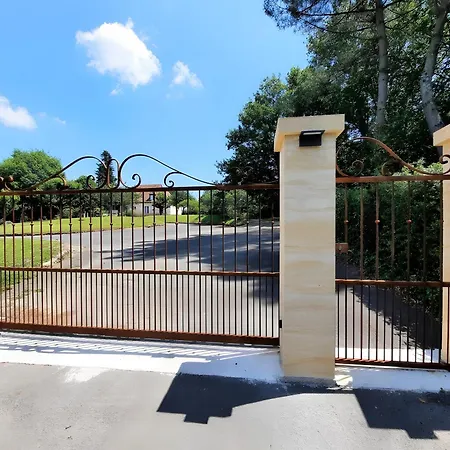 Domaine Du Grézal