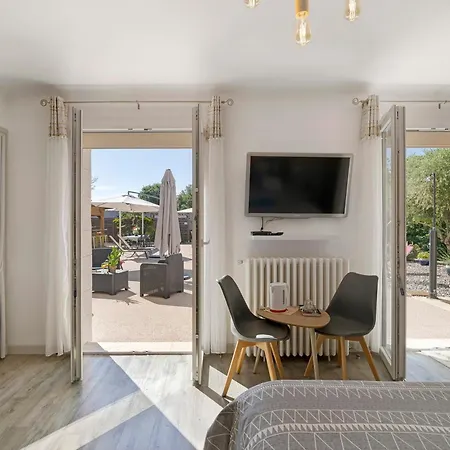 Bed & Breakfast Domaine Du Grezal 3*