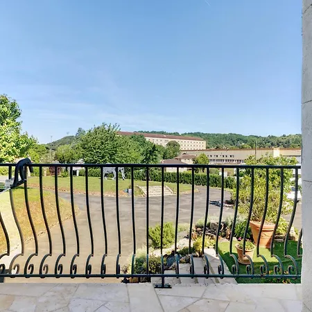 Domaine Du Grezal Bed & Breakfast