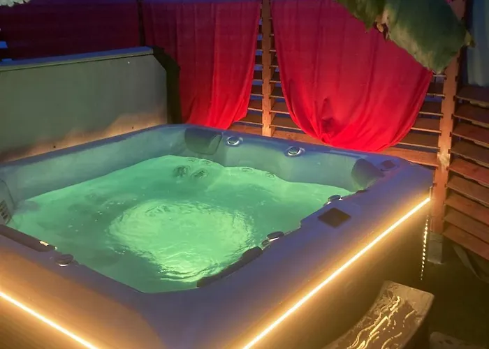 Couette-café Domaine Du Grézal 3*